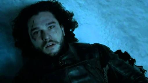 Jon Nieve es asesinado a manos de sus compañeros de La Guardia de la Noche