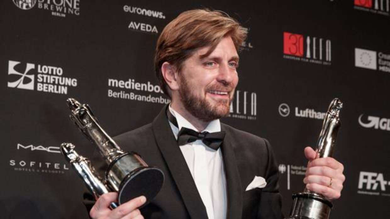 Ruben Östlund arrasó anoche en la entrega de los premios de la Academia del Cine Europeo (EFA)