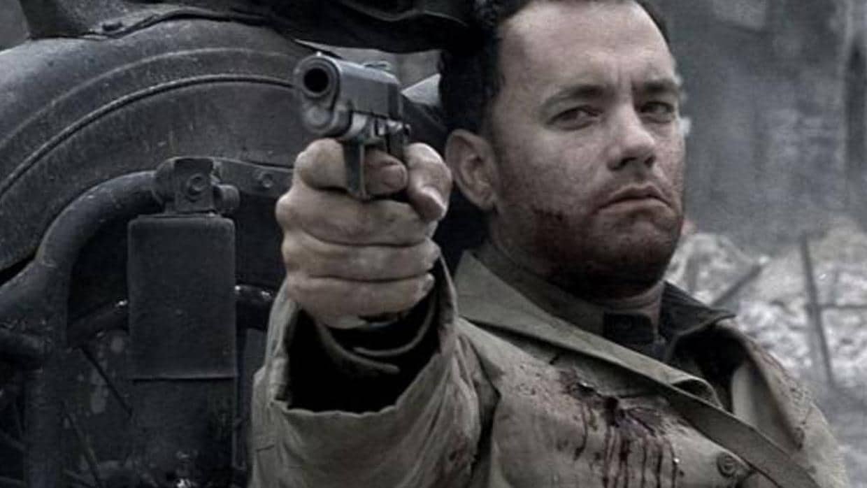 Toma Hanks, en una escena de «Salvar al soldado Ryan»
