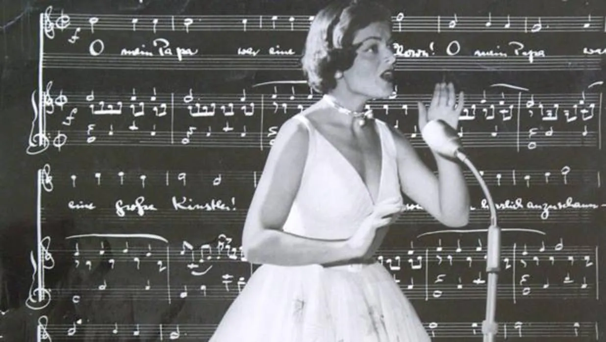 Lys Assia durante la primera edición de Eurovisión, en 1956