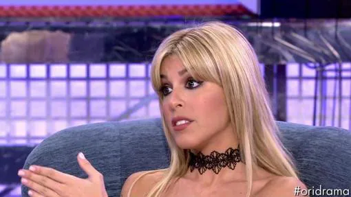 Oriana Marzoli durante una entrevista en «Sálvame Deluxe»