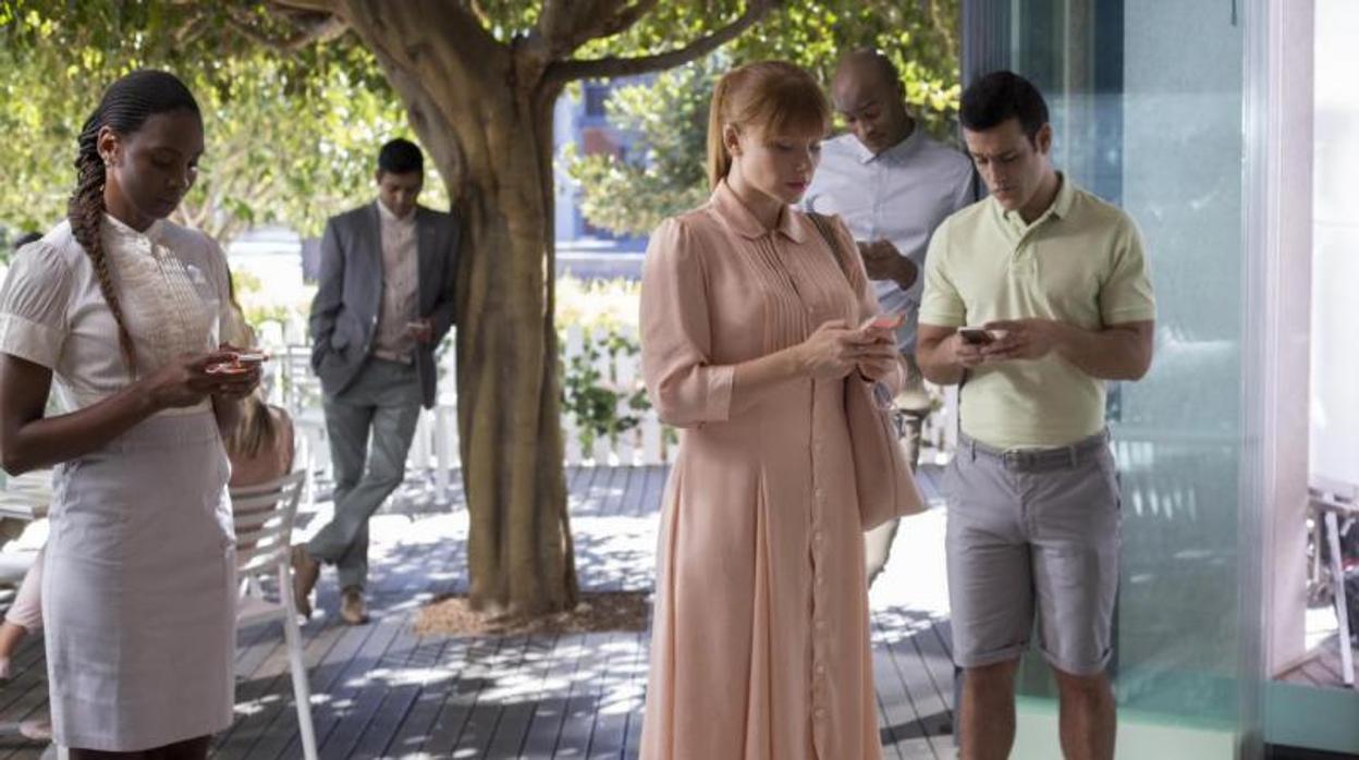 China ha desarrollado un sistema de puntuación entre sus ciudadanos, algo que recuerda al primer episodio de la tercera temporada de «Black Mirror»