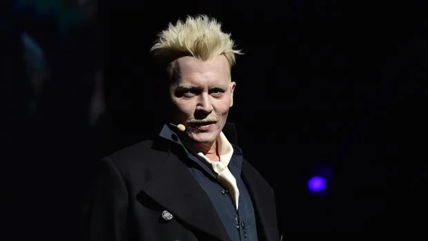 La caída en desgracia de Johnny Depp, abucheado en su última aparición