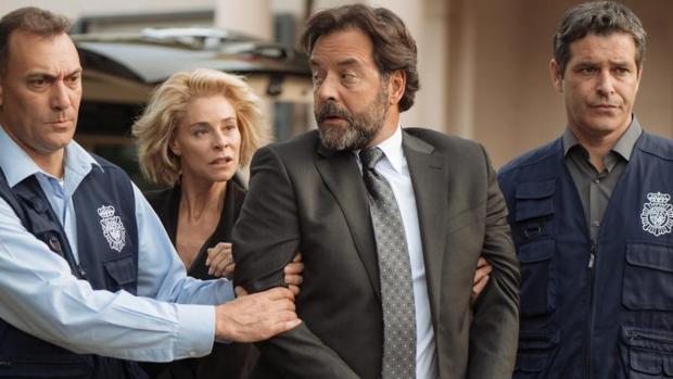 Eva Longoria producirá el capítulo piloto de la adaptación estadounidense de «La embajada»