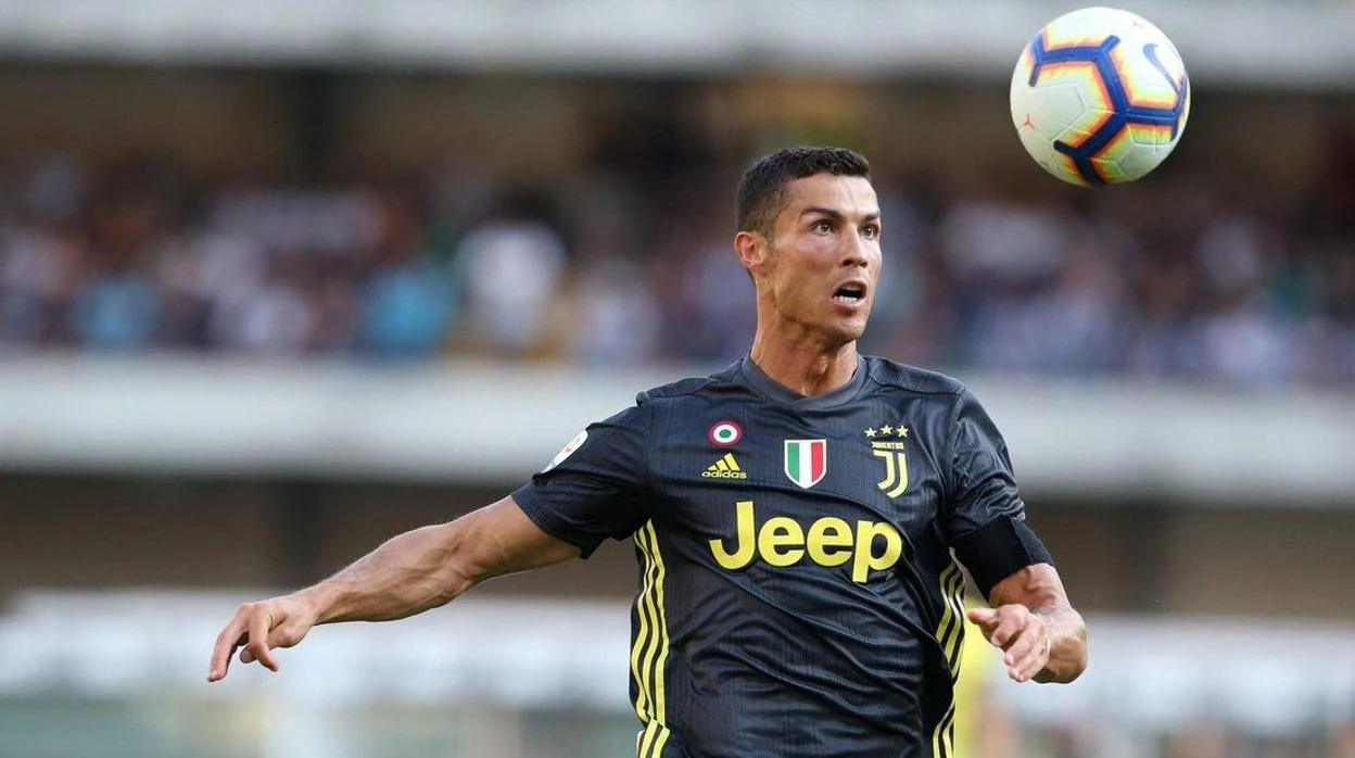 Críticas a Gol Televisión por emitir el debut de Cristiano con la Juventus