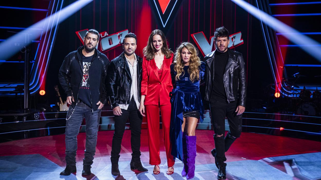 Los «coaches» de «La Voz»: Antonio Orozco, Luis Fonsi, Paulina Rubio y Pablo López junto a Eva González