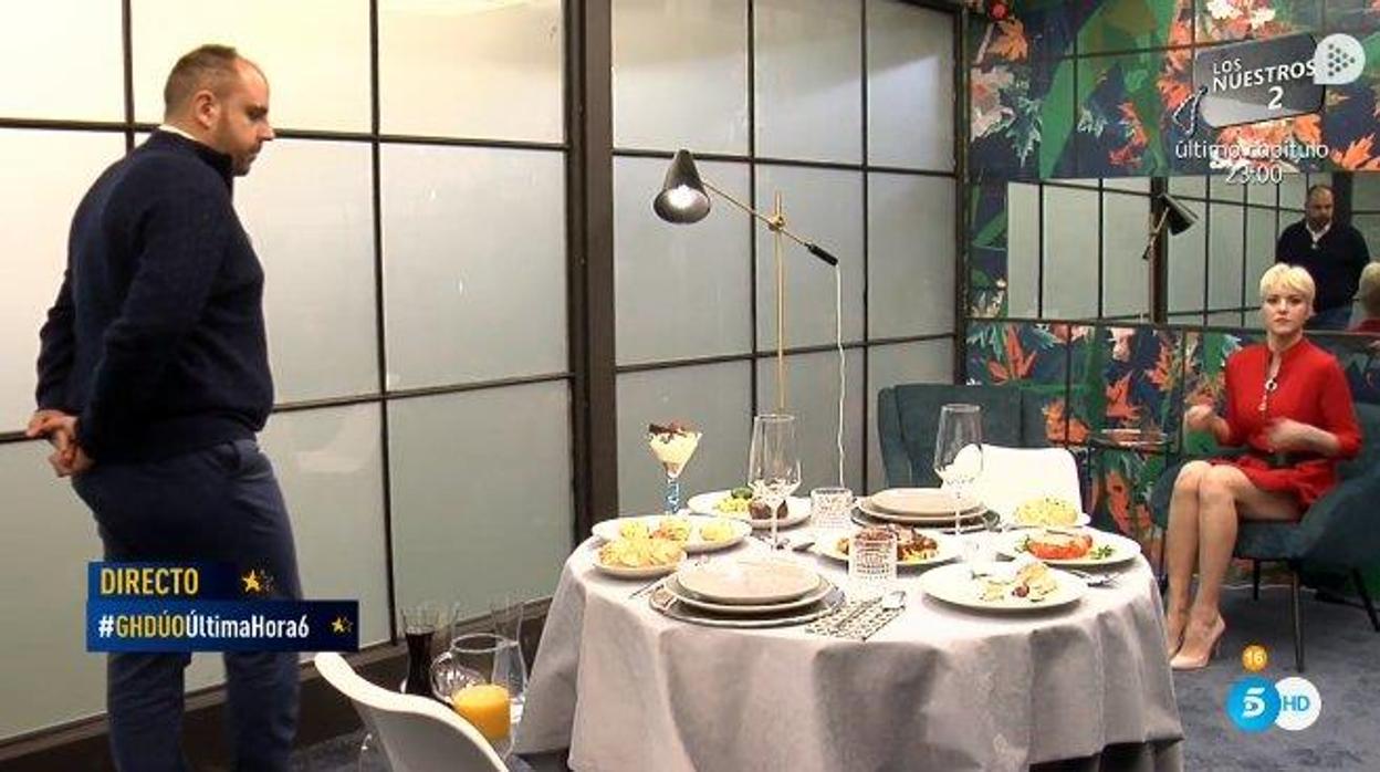 Acusan a María Jesús y a Julio Ruz de escenificar un acercamiento para que ella no sea expulsada