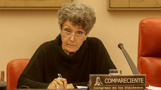 Rosa María Mateo presentó su dimisión al menos dos veces a la vicepresidenta