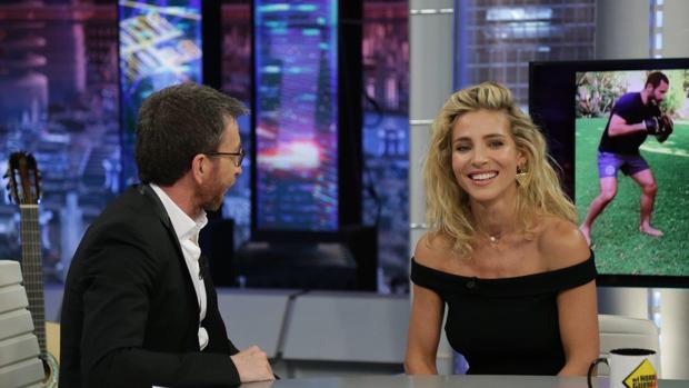 El duro reto que se impuso Elsa Pataki para marcar sus abdominales