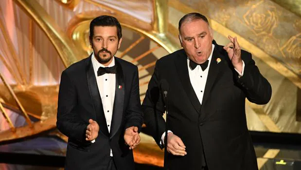«Ya se puede hablar español en los Oscar. Ya nos abrieron la puerta y no nos vamos a ir»