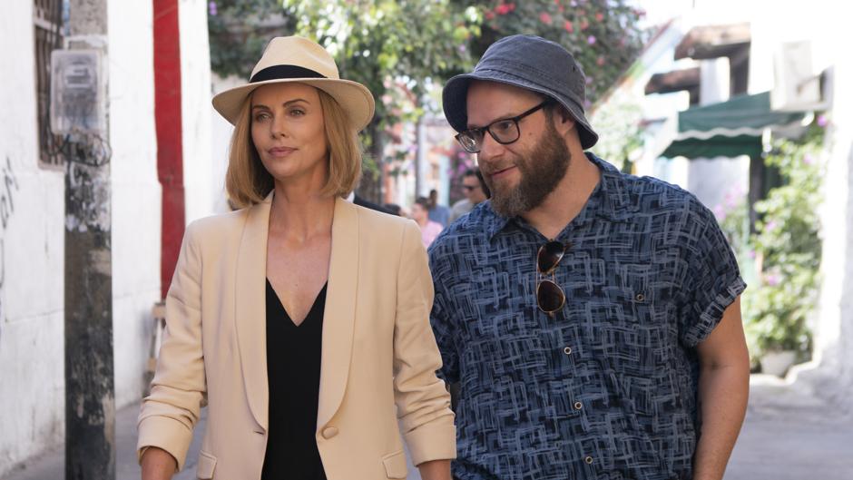 Los creadores de «Juerga hasta el fin» regresan con Charlize Theron y Seth Rogen en «Casi imposible»