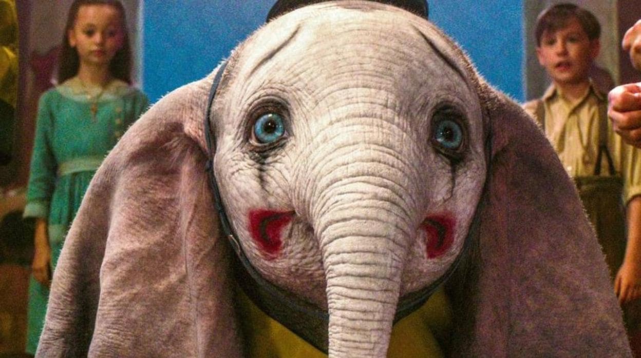 Dumbo, una de las propuestas para ver en cines con niños