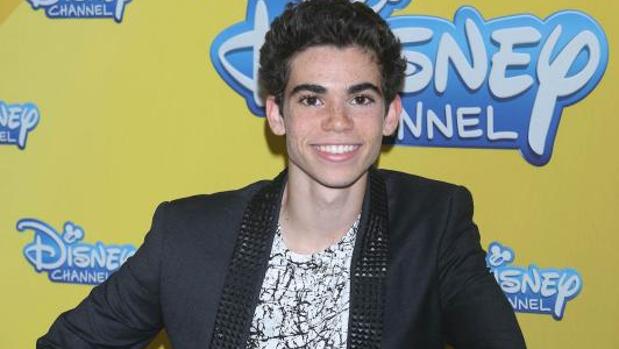 Actores y compañeros de Hollywood lloran la repentina muerte de Cameron Boyce