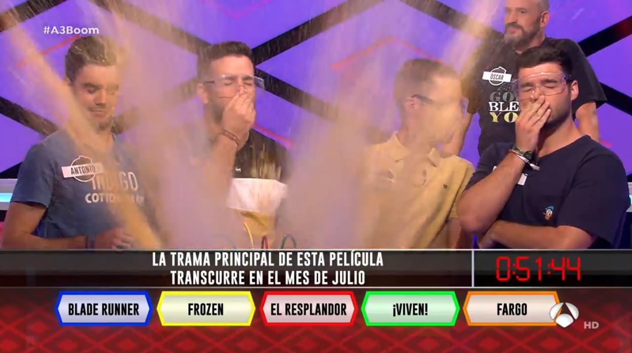 «Los amigueticos» fallando una pregunta en «¡Boom!»