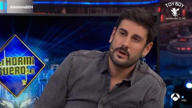 Melendi se confiesa en «El Hormiguero»: «No me caería bien mi yo de hace 20 años»