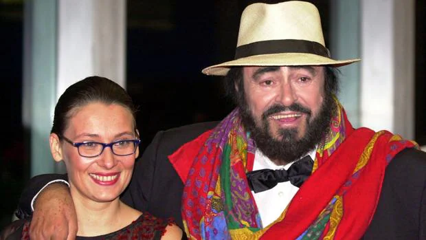 Nicoletta Mantovani, la viuda de Pavarotti: «Mucha gente pensaba que estaba con Luciano por su dinero»
