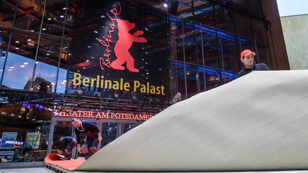 La revolución silenciosa de la Berlinale, entre el miedo al Coronavirus y el pasado nazi de su exdirector