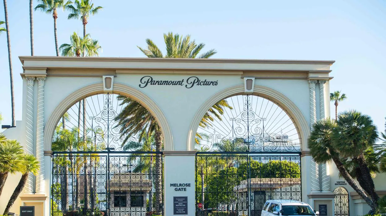 Puerta de los estudios Paramount
