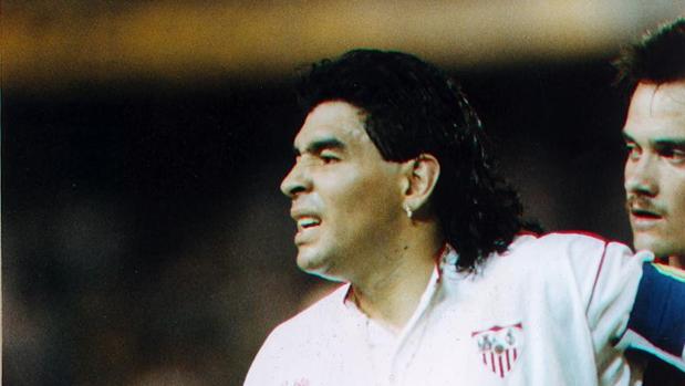 Sevilla F.C. y la redención de Maradona