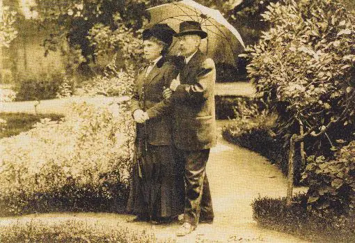 José Sellier y su mujer, en 1915