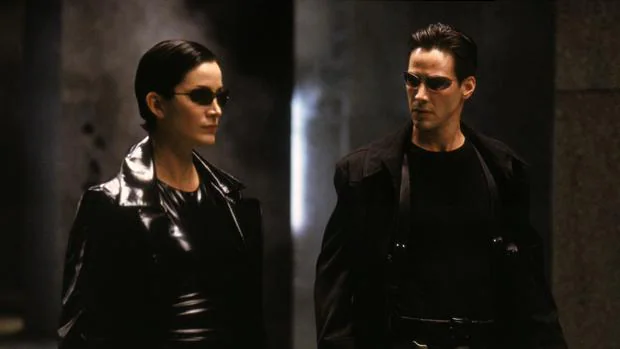 Keanu Reeves retoma el rodaje de Matrix 4: ¿qué sabemos de la secuela más inesperada del cine?