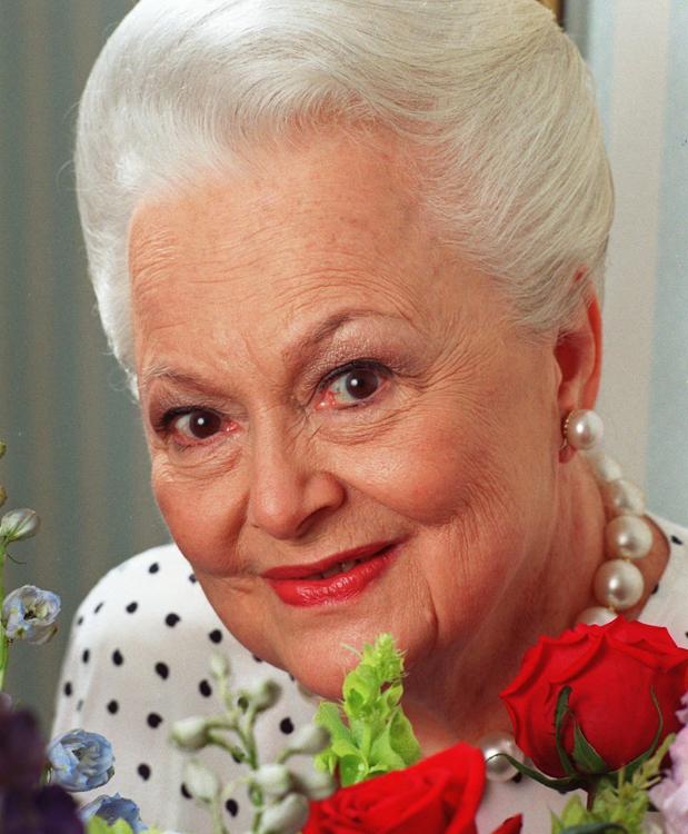 Muere Olivia de Havilland, la última estrella del Hollywood dorado