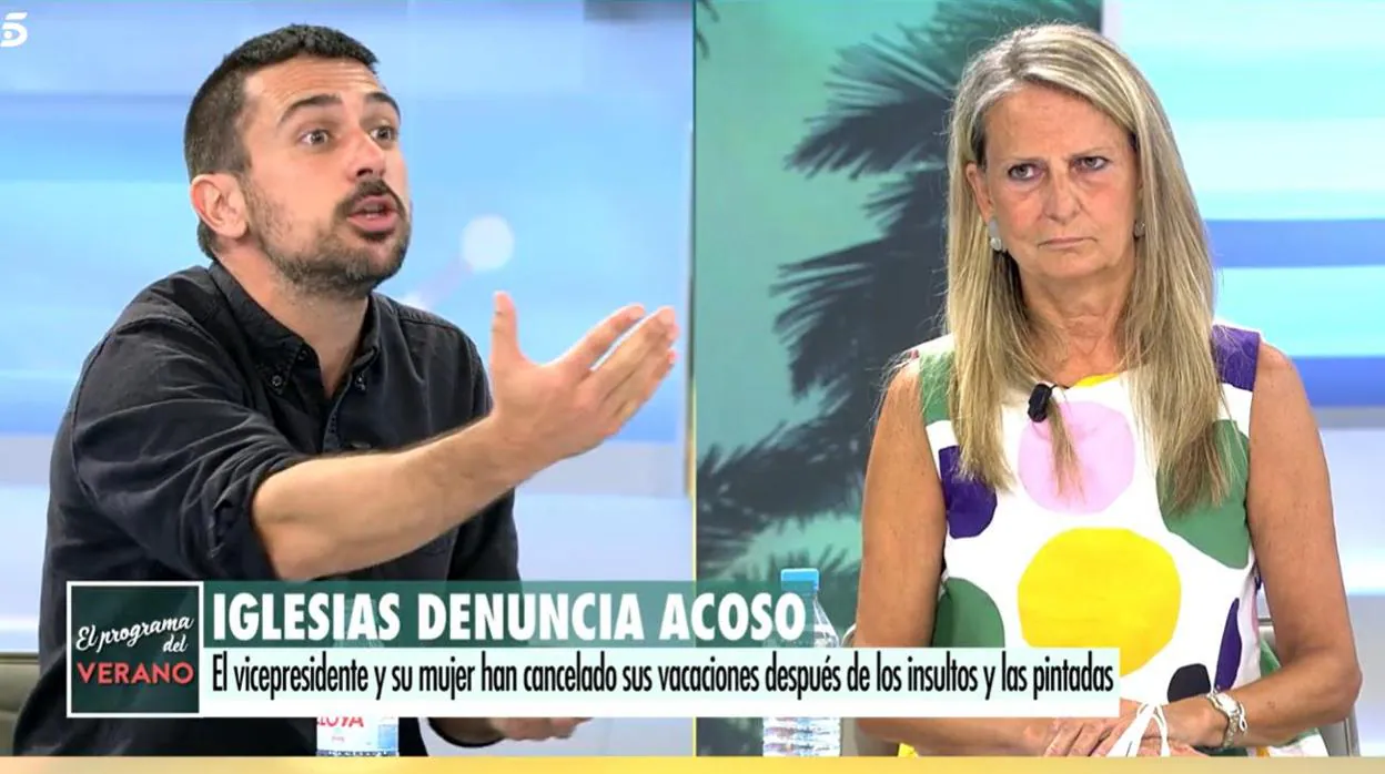 Ramón Espinar (izq.) e Isabel San Sebastián (dcha.) en «El programa del verano» este miércoles por la mañana