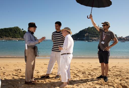 Rodaje de «Rifkin's Festival» en la Playa de la Concha de San Sebastián