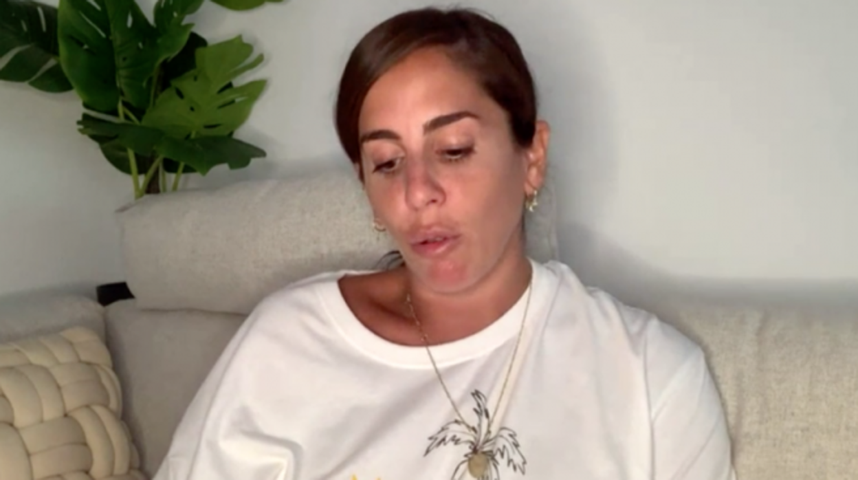 Anabel Pantoja en la videollamada