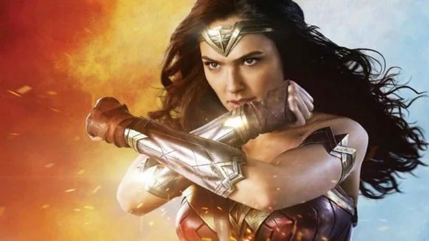 Golpe en la mesa de «Wonder Woman 1984»: se estrenará en cines en España el 16 de diciembre