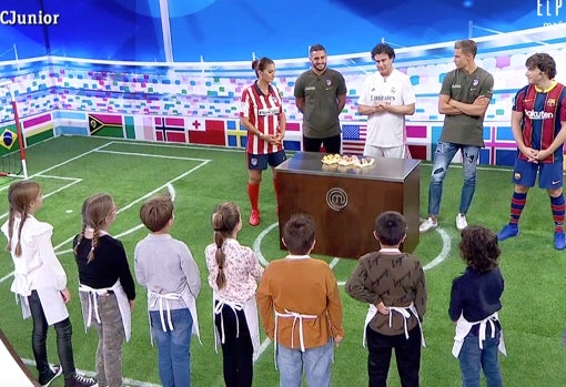 Los futbolistas Koke y Llorente visitaron el plató