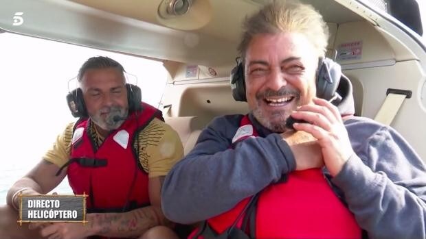 Antonio Canales salta del helicóptero y ya es un superviviente: «va por mi madre y por los flamencos»