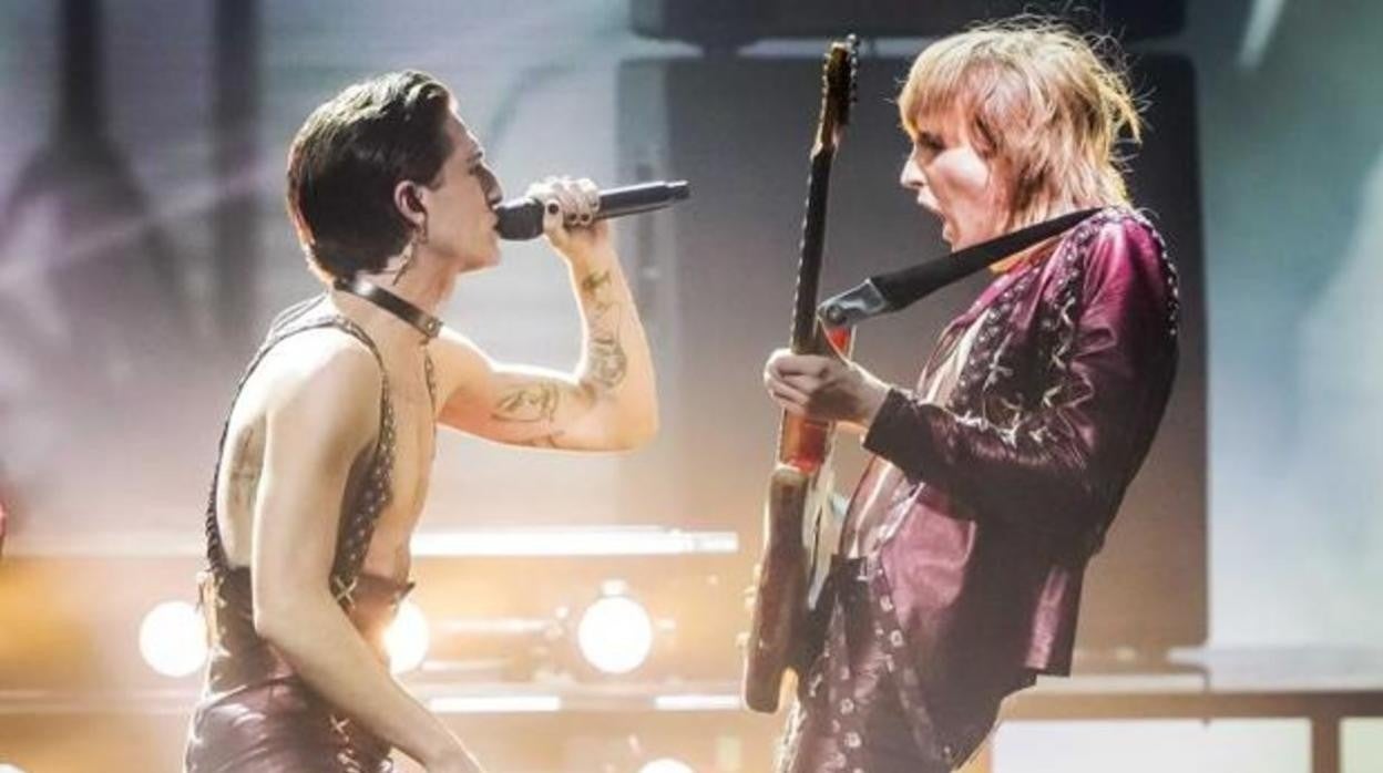 Damiano David y Thomas Raggi, miembros del grupo Måneskin, ganador de Eurovisión 2021