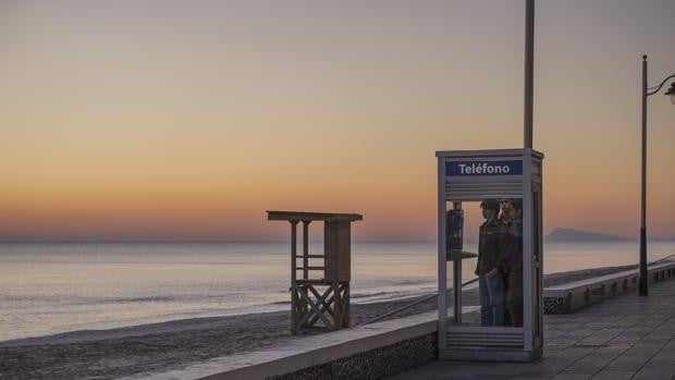 Así se recreó la España de los 90 en 'Paraíso'