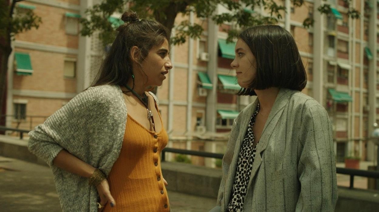 Carolina Yuste y Vicky Luengo, en 'Chavalas'