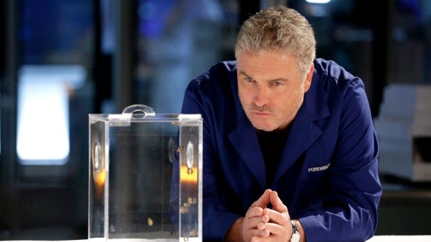 'CSI: Vegas': Grissom gana el pulso de las armas y se apunta al regreso de la serie forense