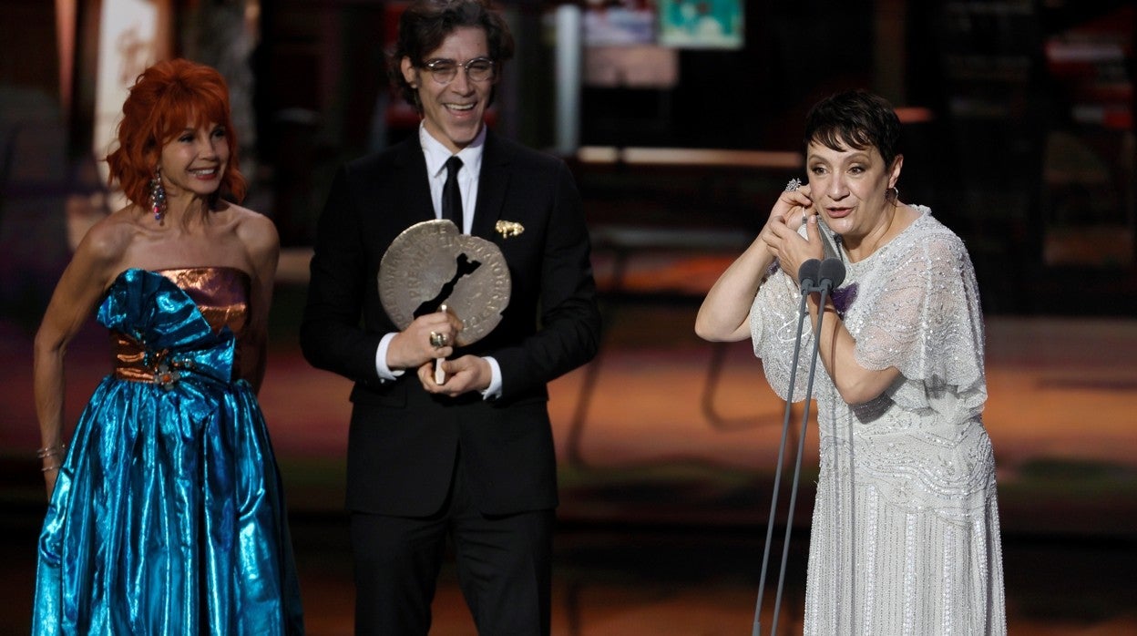 Javier Bardem no pudo recoger su premio. Sí lo hizo Blanca Portillo por 'Maixabel'