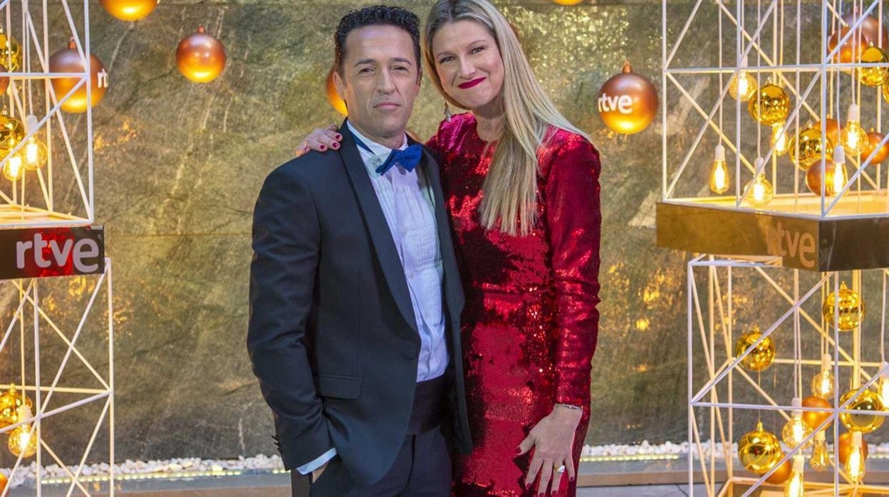 Jacob Petrus y Anne Igartiburu presentarán las Campanadas de La 1