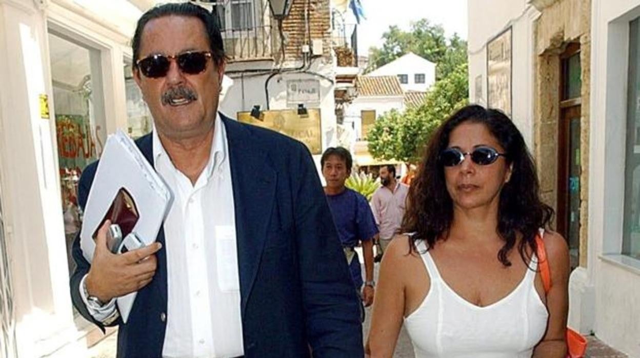 Julián Muñoz e Isabel Pantoja, en los primeros momentos de su relación