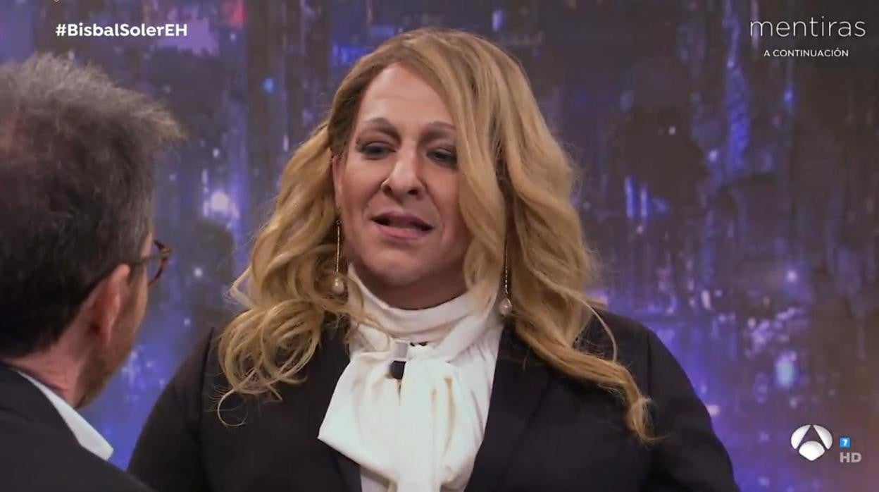 Carlos Latre como Yolanda Díaz y Pablo Motos, en 'El Hormiguero'