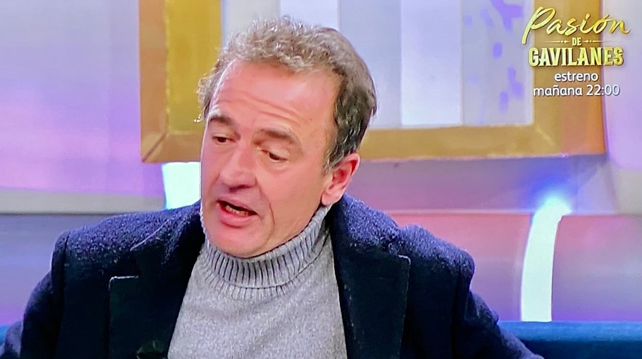 Alessandro Lecquio ha tenido que pedir disculpas en 'El programa de Ana Rosa'