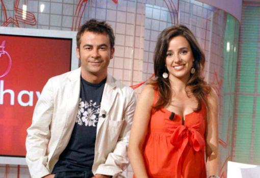 Jorge Javier Vázquez y Carmen Alcayde, en 'Aquí hay tomate'