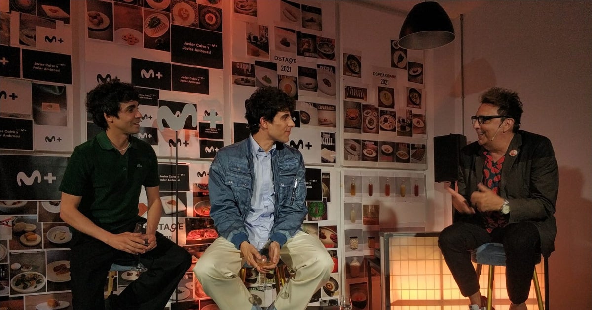 Los Javis, con Guillermo de Mulder, en la presentación de La Mesías