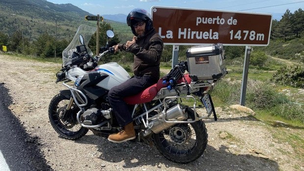 Miquel Silvestre: «Es todo un privilegio circular por las carreteras más solitarias de Europa»