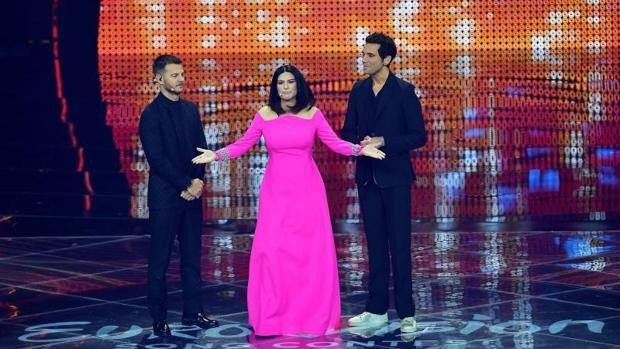 Azafatas de Eurovisión denuncian acoso: «Nos abrazaban y manoseaban por todos lados»