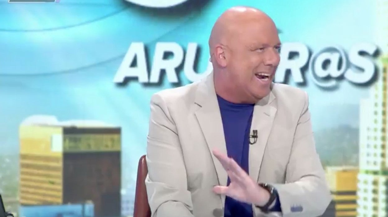 Alfonso Arús se ha mostrado indignado con los fans de Eurovisión.