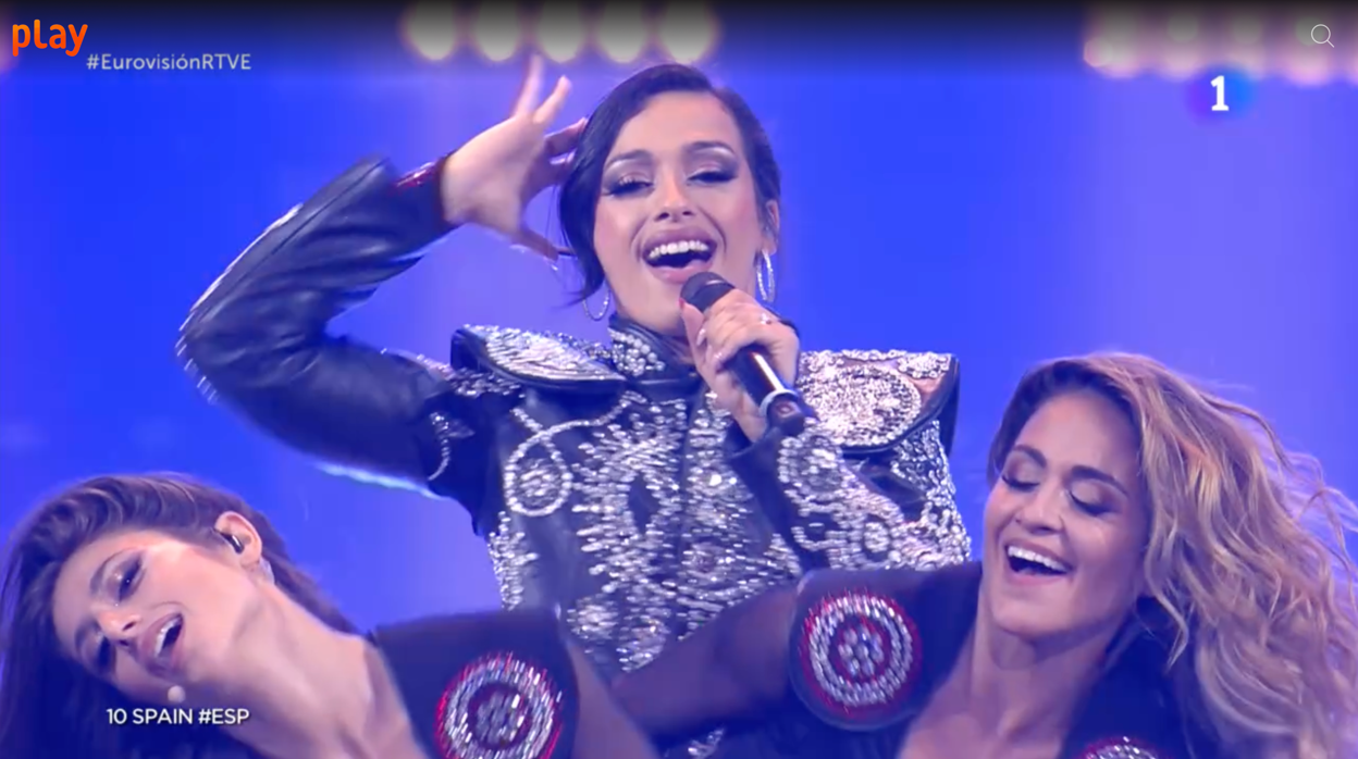 Chanel, en plena actuación