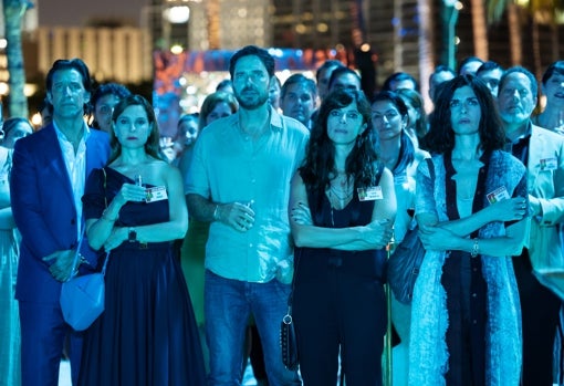 José María Yazpik, Marina de Tavira, Manolo Cardona, Maribel Verdú y Soledad Villamil en 'Now & Then'