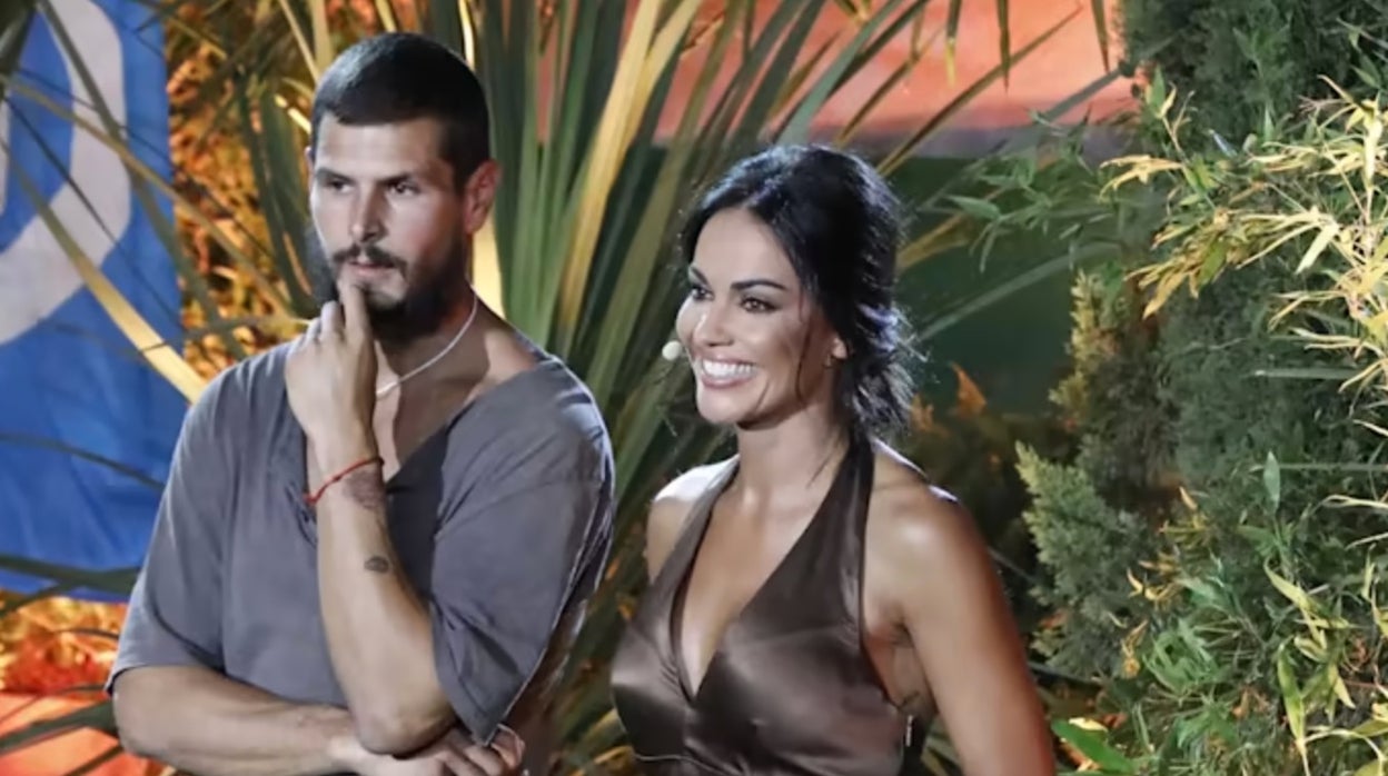 Alejandro y Lara Álvarez, en la final de 'Supervivientes'.