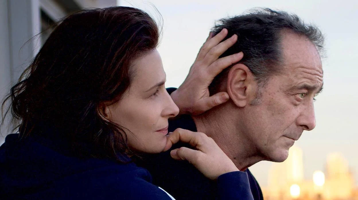 Juliette Binoche y Vincent Lindon protagonizan 'Fuego, la nueva película de Claire Denis, que se estrena en cines españoles el próximo viernes 30 de septiembre